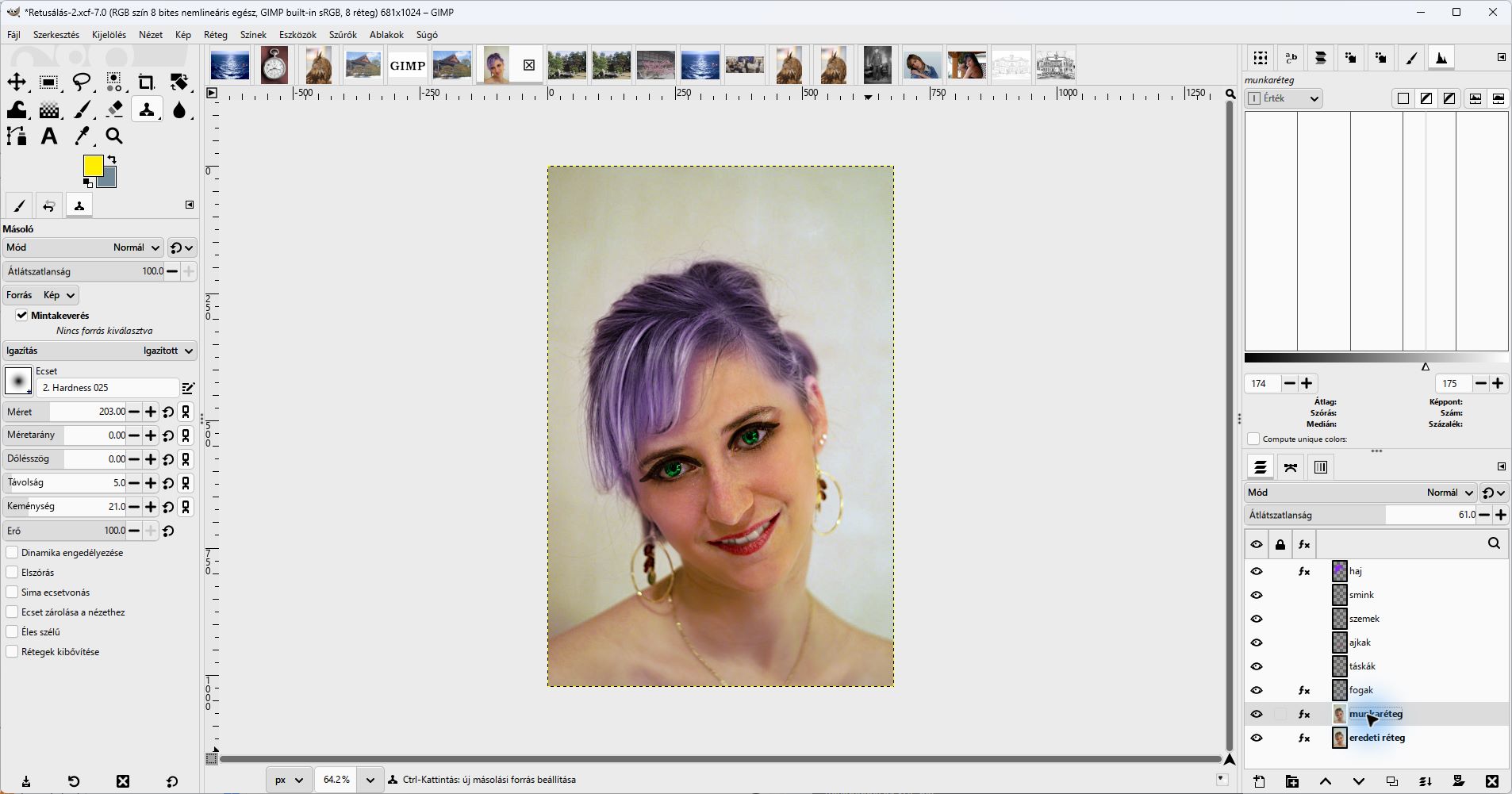 GIMP 3.2.6: a Másoló eszköz lágy ecsetének beállításai, a portré javított munkarétege kijelölve.
